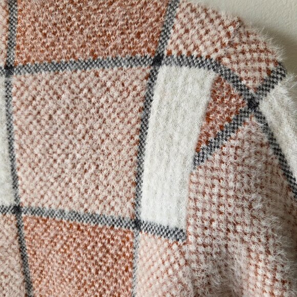 EUC RACHEL ZOE SUPER SOFT PLAID BUTTONED SHACKET SIZE M - Picture 6 of 13